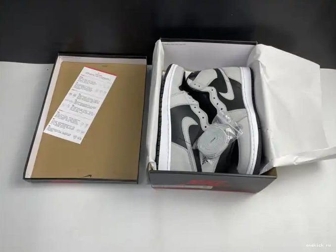 Chep Onekick Black Smoke 1 Air Jordan White Light High 555088-035 Grey Retro 0516